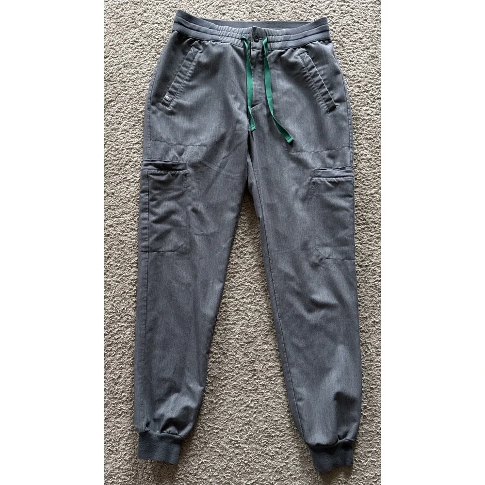 FIGS Technical Collection‎ Style M20SW2007 Men's Small Gray Joggers